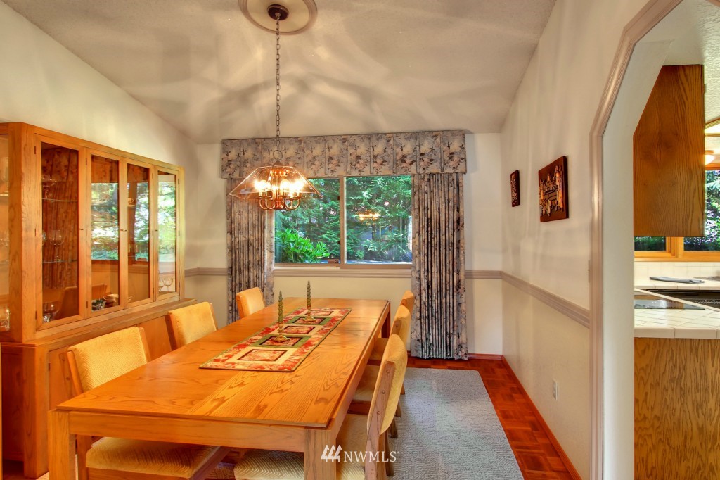 2905 166th Place Southeast Bothell, WA 98012 - Photo 5 of 15