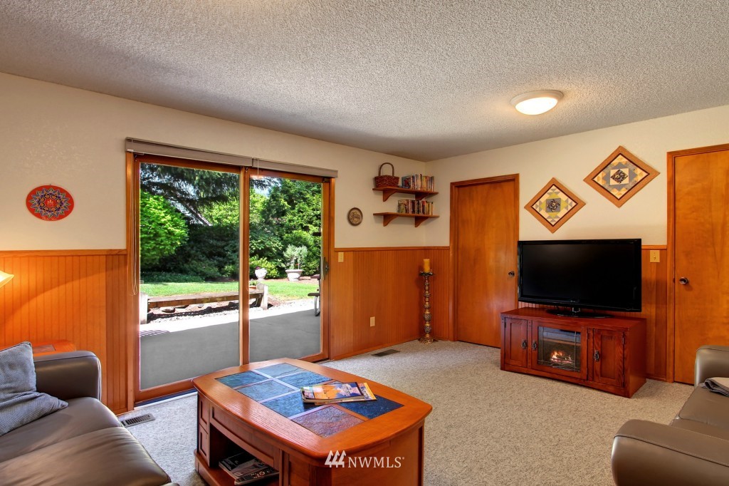 2905 166th Place Southeast Bothell, WA 98012 - Photo 8 of 15