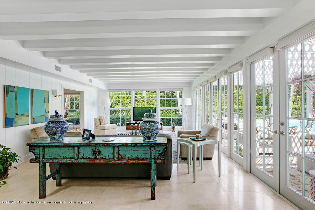 202 Garden Road Palm Beach, FL 33480 - Photo 23 of 76 23 Family Room