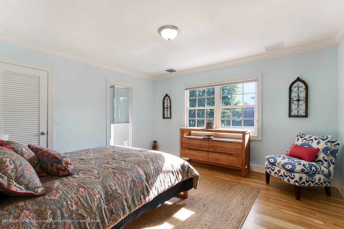 202 Garden Road Palm Beach, FL 33480 - Photo 49 of 76 49 Fourth Bedroom