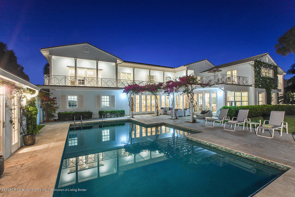 202 Garden Road Palm Beach, FL 33480 - Photo 60 of 76 60 Pool