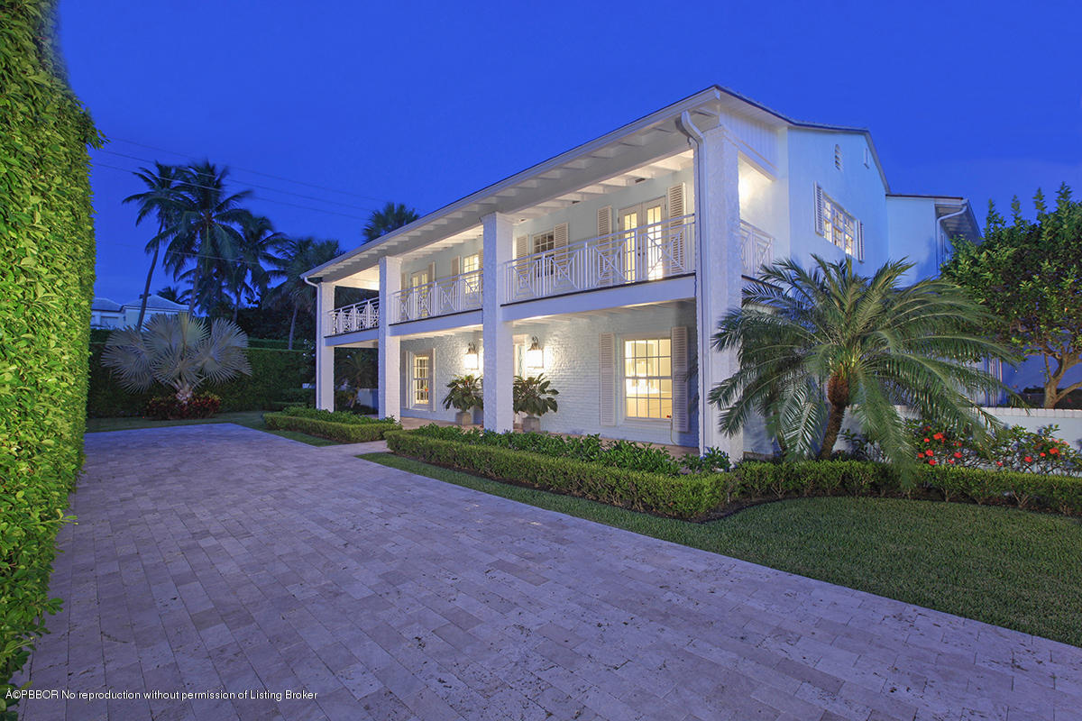202 Garden Road Palm Beach, FL 33480 - Photo 61 of 76 61 Front Facade Twilight