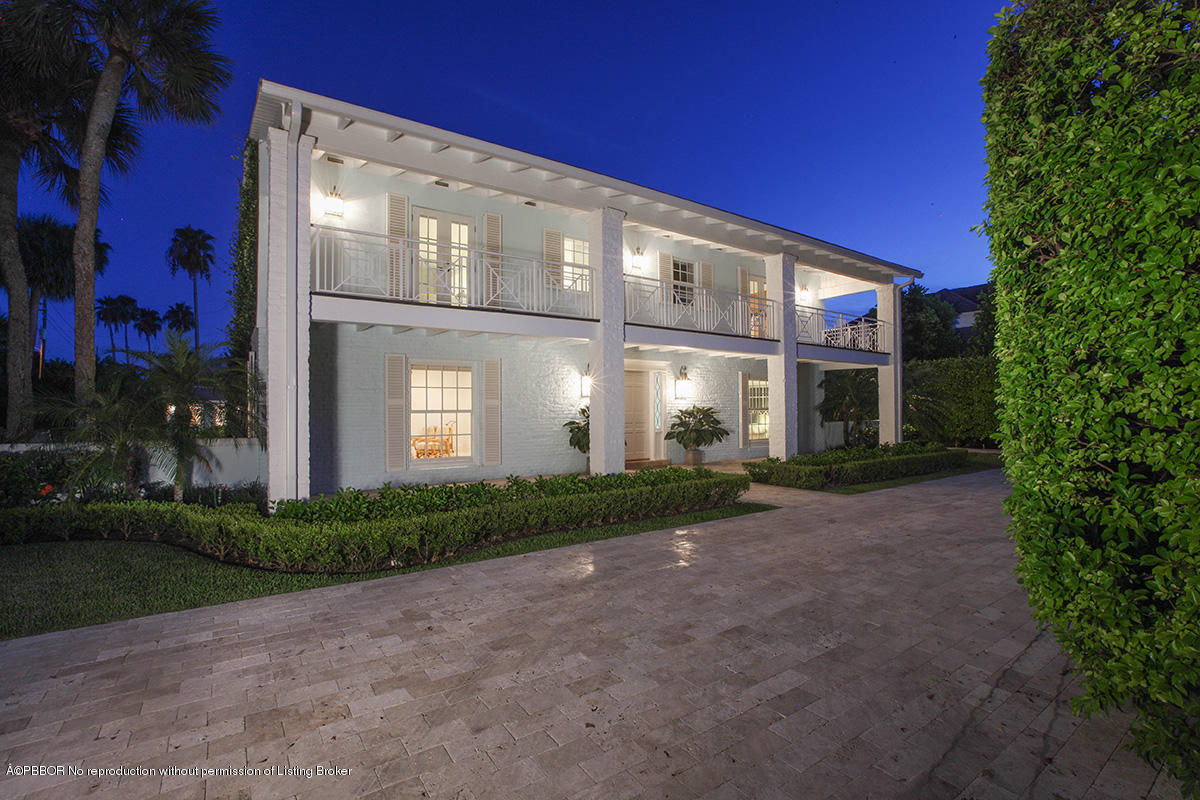 202 Garden Road Palm Beach, FL 33480 - Photo 9 of 76 09 Front Exterior Twilight
