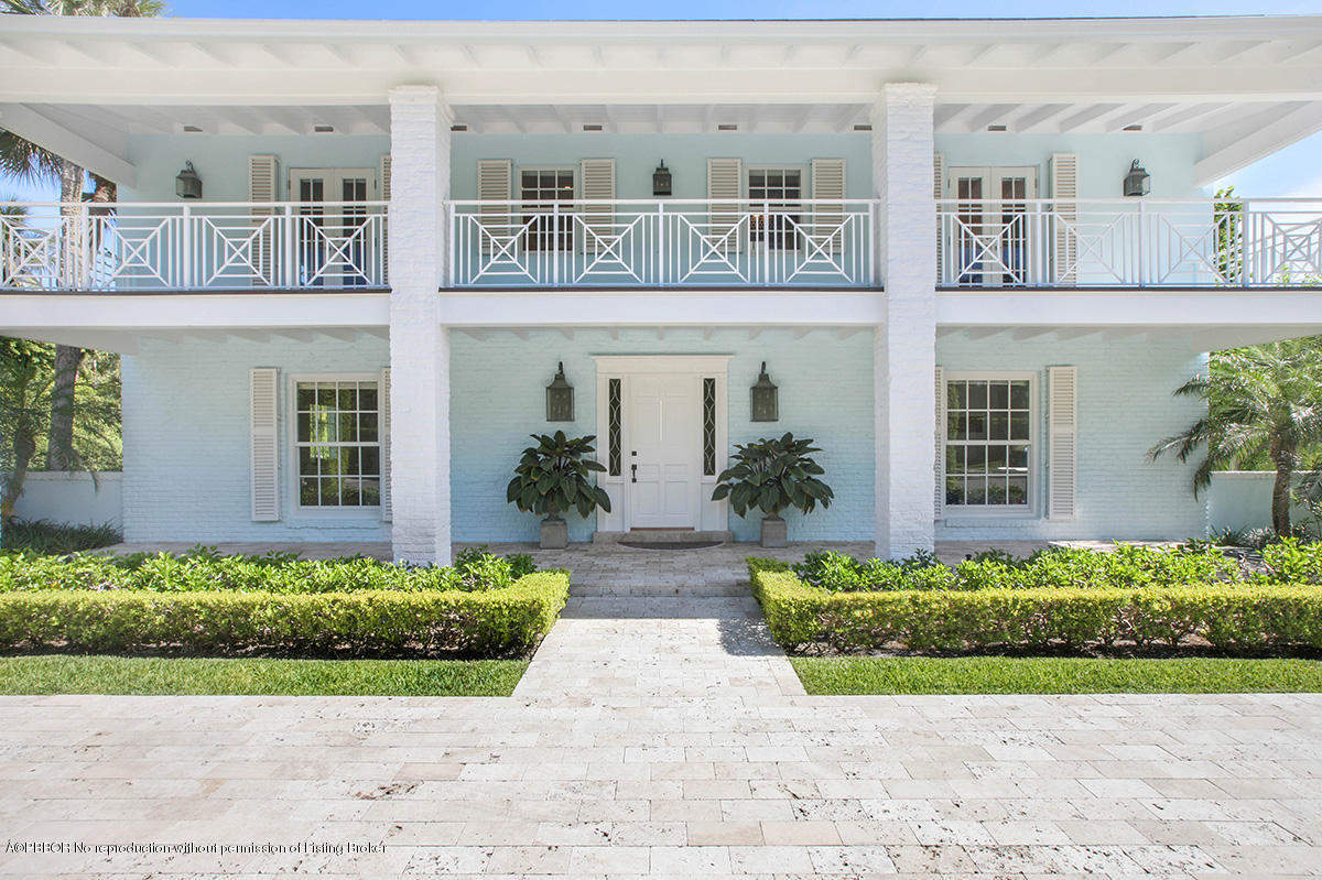 202 Garden Road Palm Beach, FL 33480 - Photo 10 of 76 10 Front Exterior