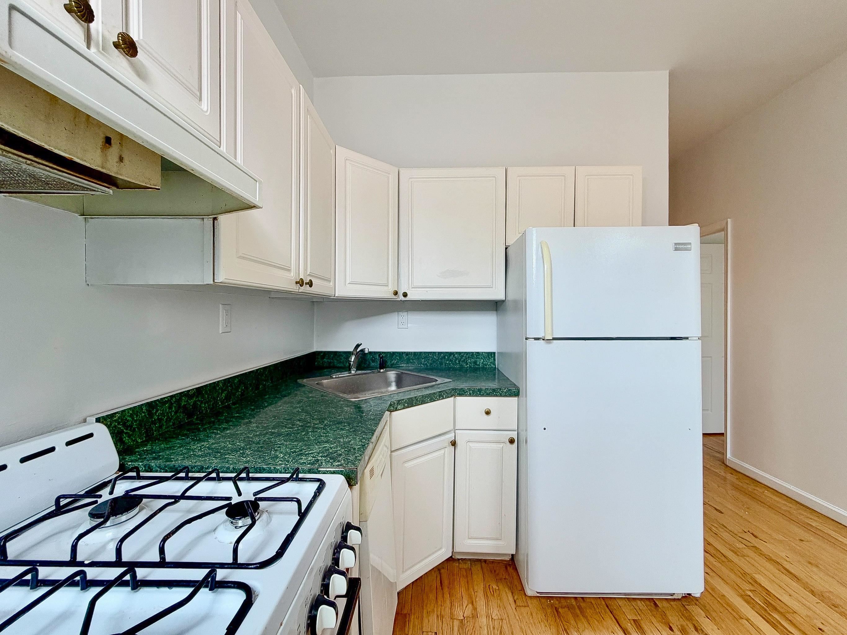 912 Washington Street, Unit 2 Hoboken, NJ 07030 - Photo 5 of 19
