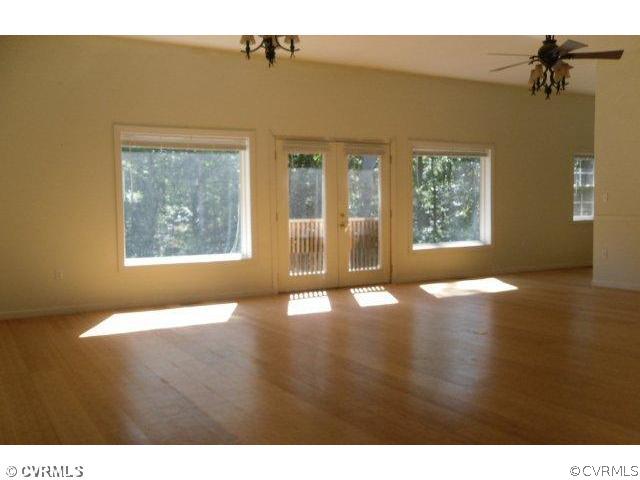 Den/Family/Great Room
