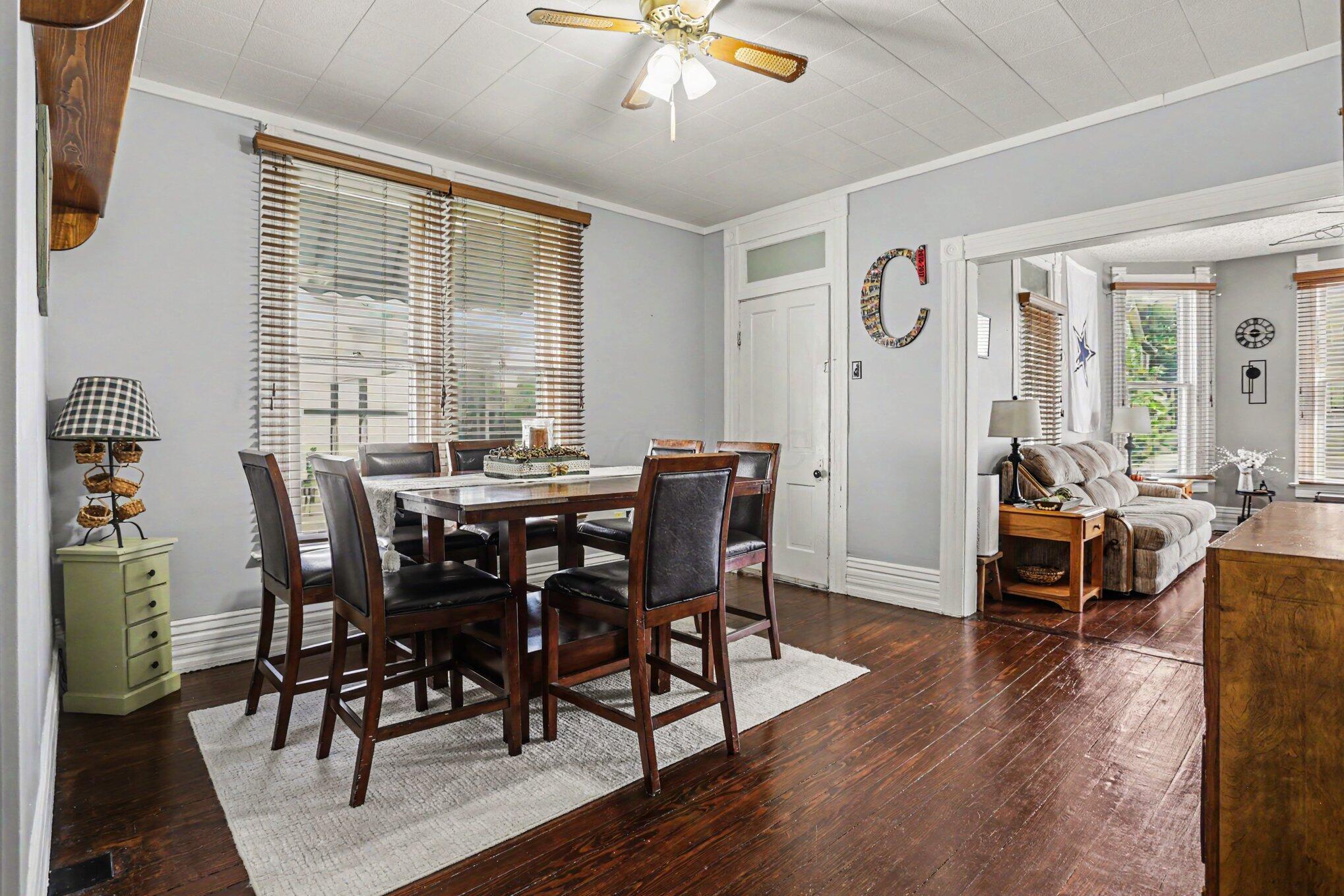 333 East Main Street Circleville, OH 43113 - Photo 8 of 28