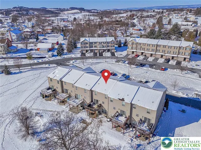 $299,900 | 1014 Yarn Court, Mohrsville, PA 19541