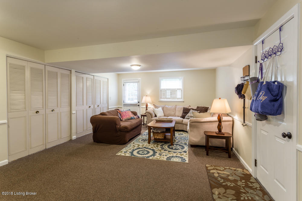 8208 Old Gate Road Louisville, KY 40241 - Photo 53 of 61 8208 Old Gate Rd-38