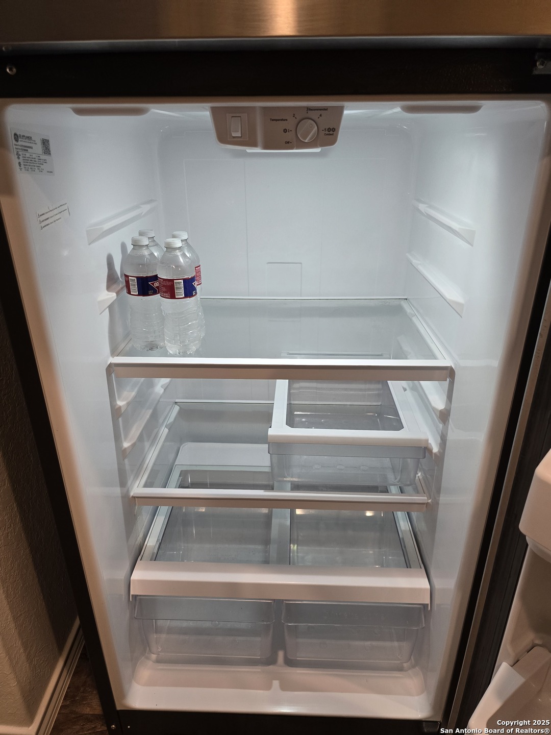 8207 Tortoise Trail Converse, TX 78109 - Photo 21 of 30 a close view of sink