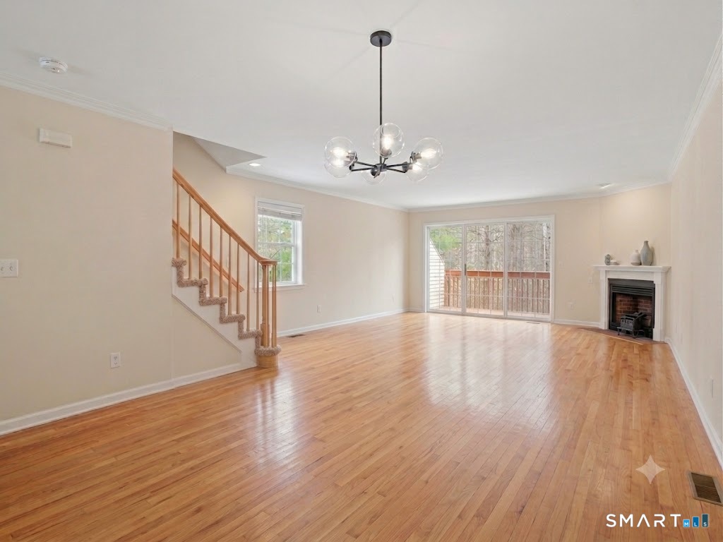 180 Turn Of River Road, Unit 13A Stamford, CT 06905 - Photo 9 of 40
