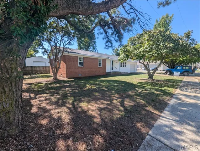 $130,000 | 301 East Jackson Street, Hayti, MO 63851