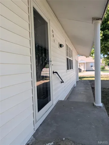 $130,000 | 301 East Jackson Street, Hayti, MO 63851