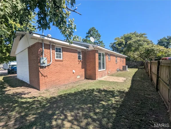 $120,000 | 301 East Jackson Street, Hayti, MO 63851