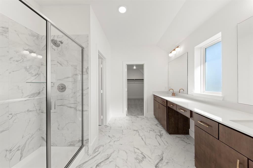 2724 Andorra Road McKinney, TX 75071 - Photo 21 of 27 21. 2724 Andorra - Bath