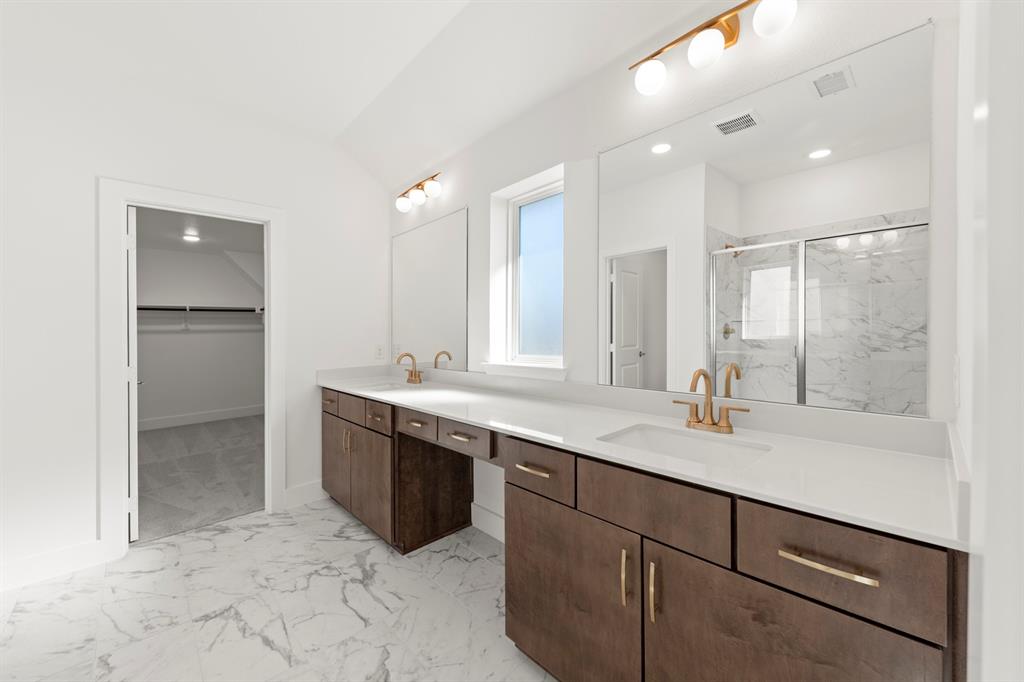 2724 Andorra Road McKinney, TX 75071 - Photo 22 of 27 22. 2724 Andorra - Bath (2)