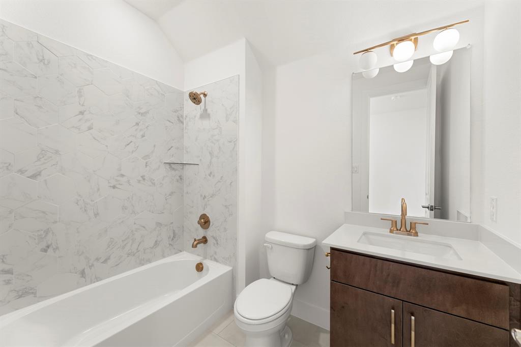 2724 Andorra Road McKinney, TX 75071 - Photo 5 of 27 05. 2724 Andorra - 2ND Bath