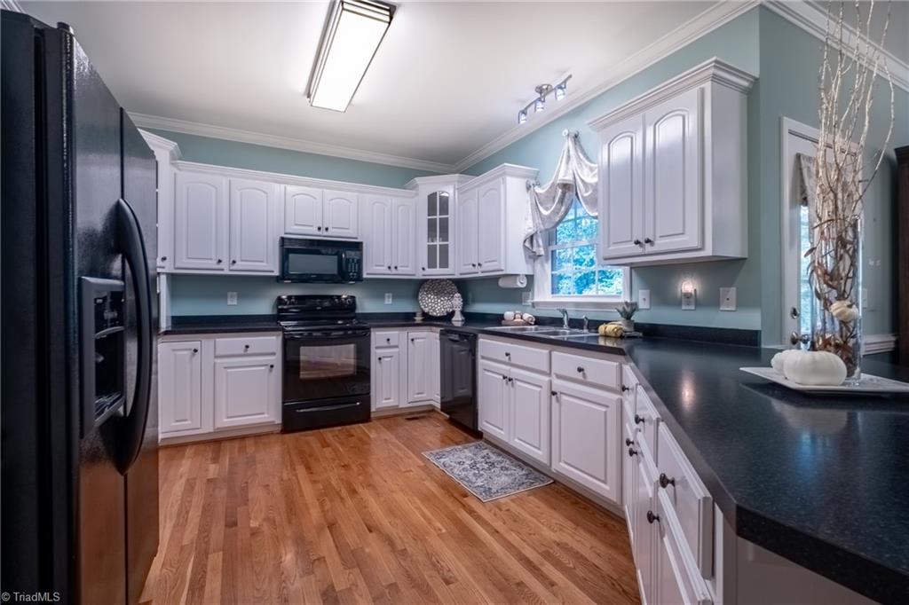 1356 Ridgewood Circle Asheboro, NC 27203 - Photo 13 of 30 Gallery Image 13