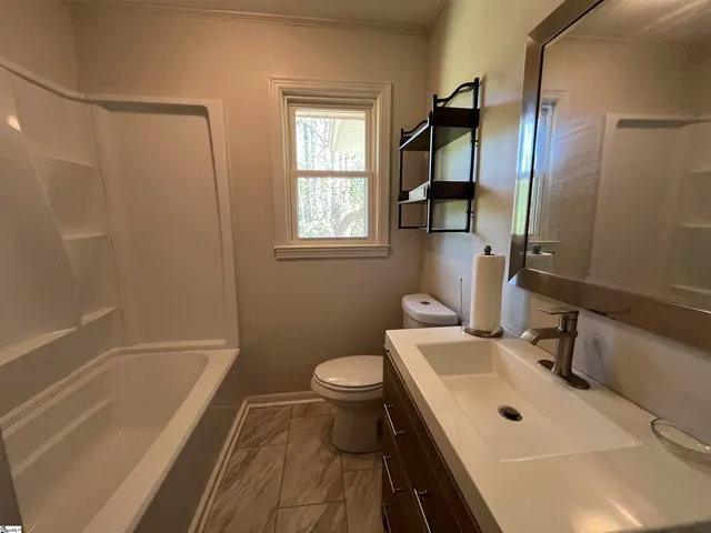 $339,000 | 606 North Poplar Street, Walhalla, SC 29691