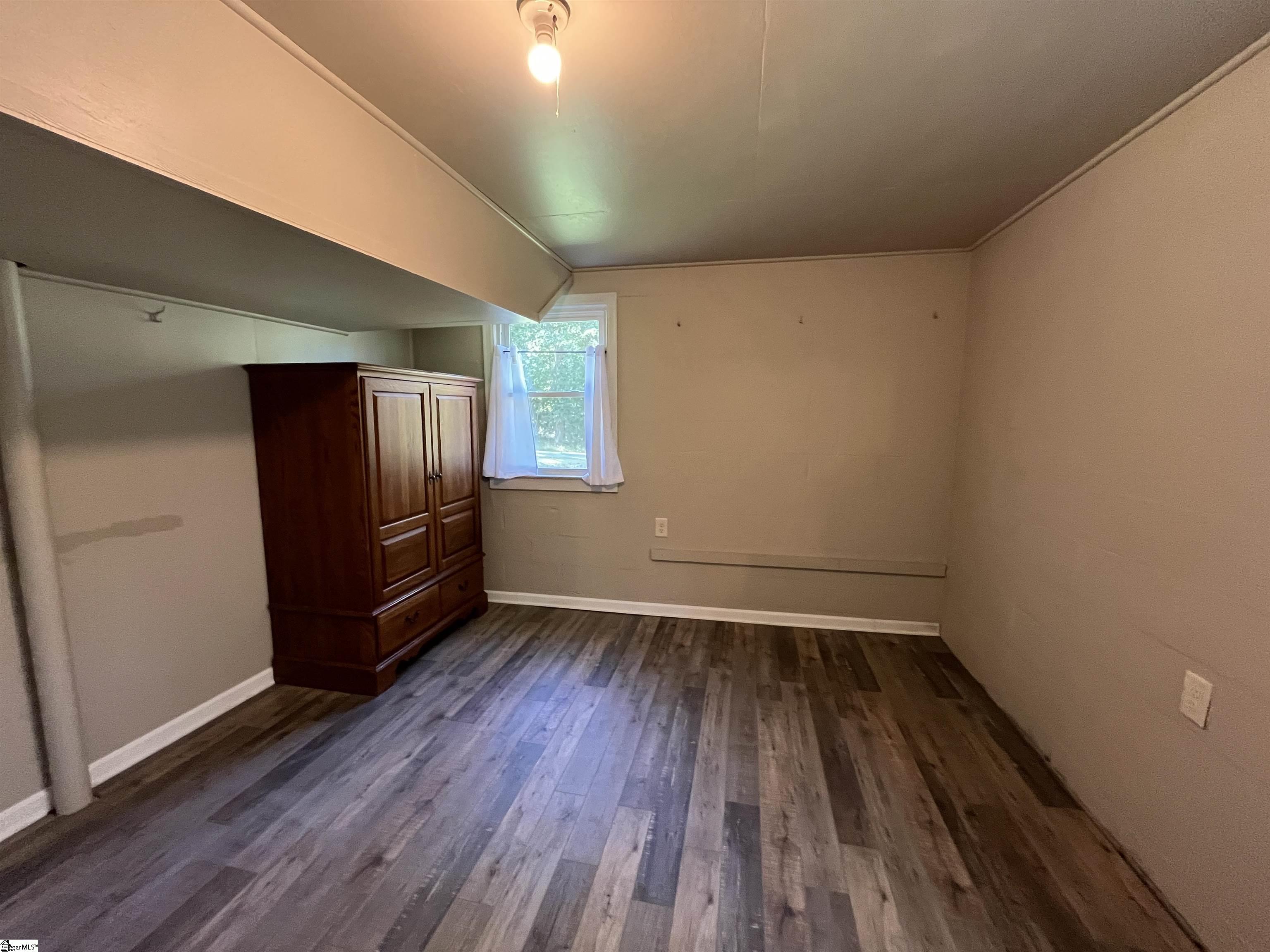 606 North Poplar Street Walhalla, SC 29691 - Photo 23 of 28