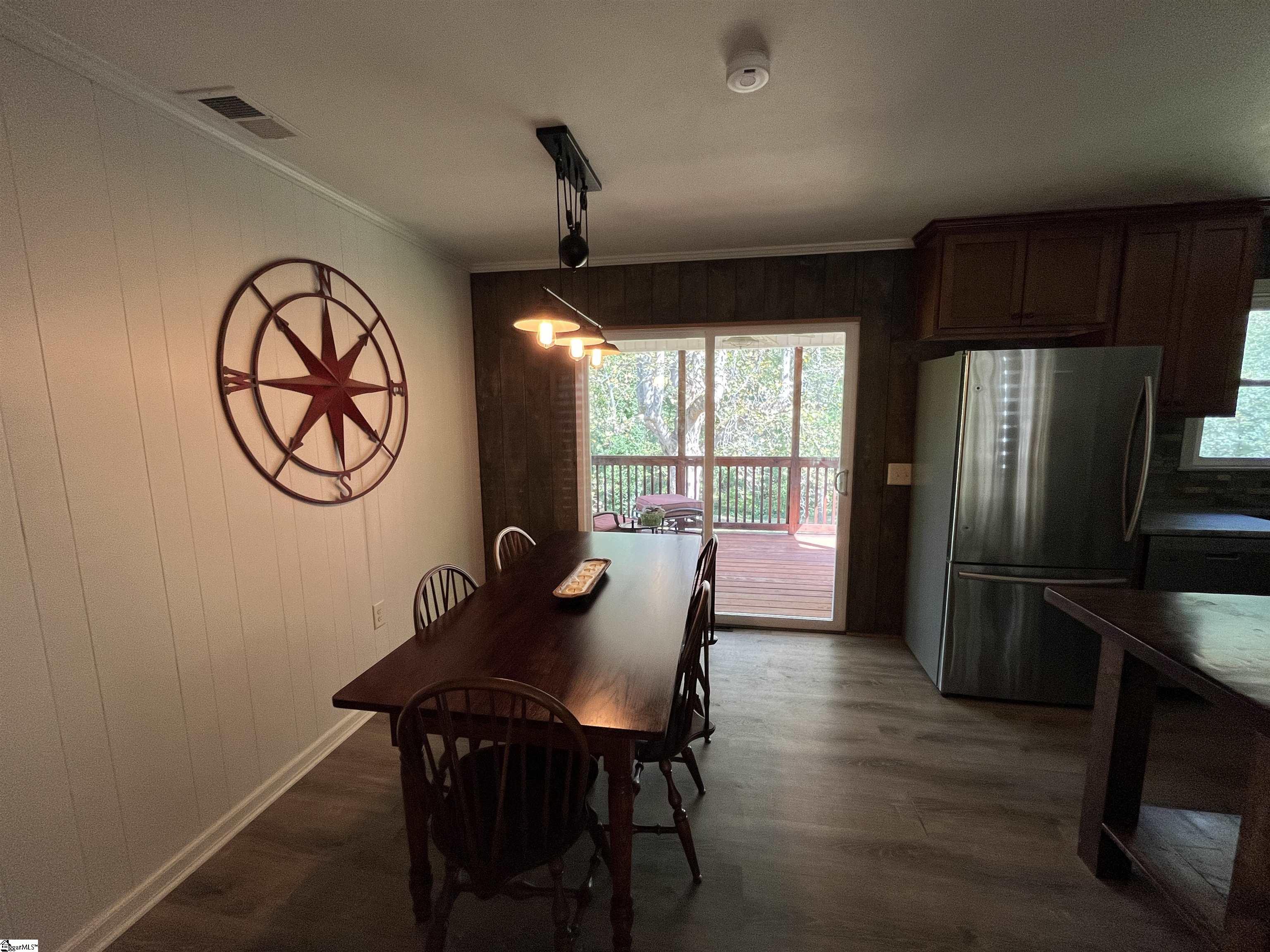 606 North Poplar Street Walhalla, SC 29691 - Photo 6 of 28