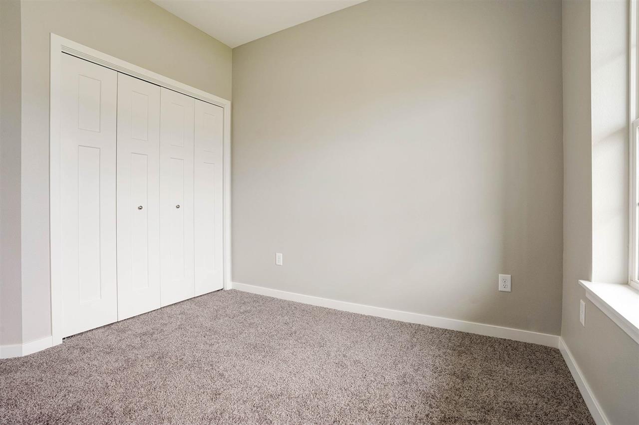112 Cherry Lane Riverside, IA 52327 - Photo 17 of 37 Gallery Image 17