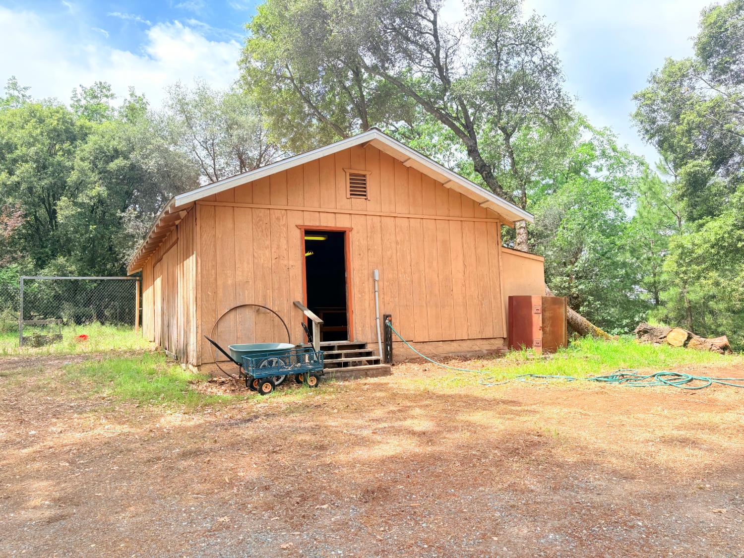 12063 Woodacre Road Grass Valley, CA 95949 - Photo 40 of 73 Detached garage/workshop