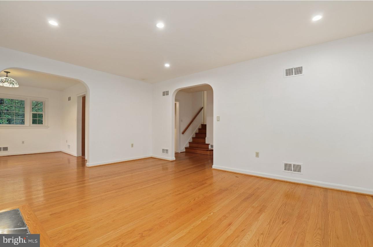 1120 Tanley Road Silver Spring, MD 20904 - Photo 4 of 32 Gallery Image 4