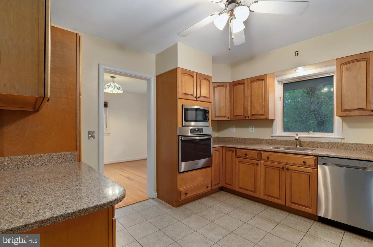 1120 Tanley Road Silver Spring, MD 20904 - Photo 10 of 32 Gallery Image 10