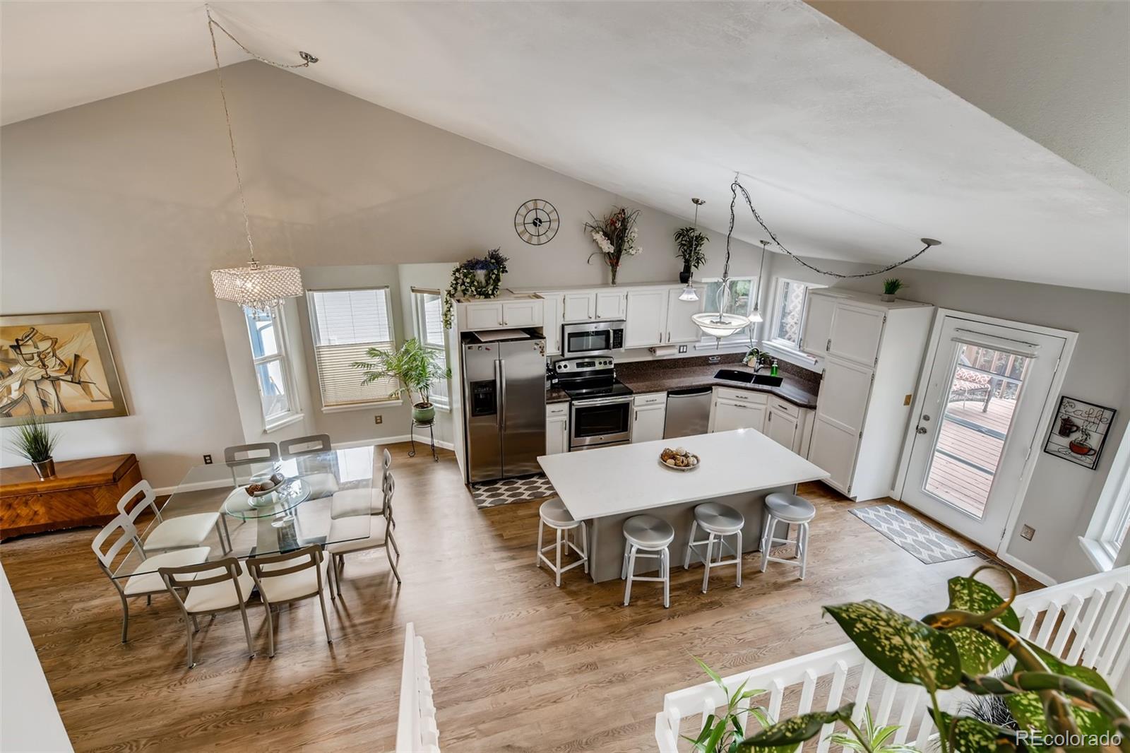 8265 South Reed Street Littleton, CO 80128 - Photo 9 of 32 Gallery Image 9