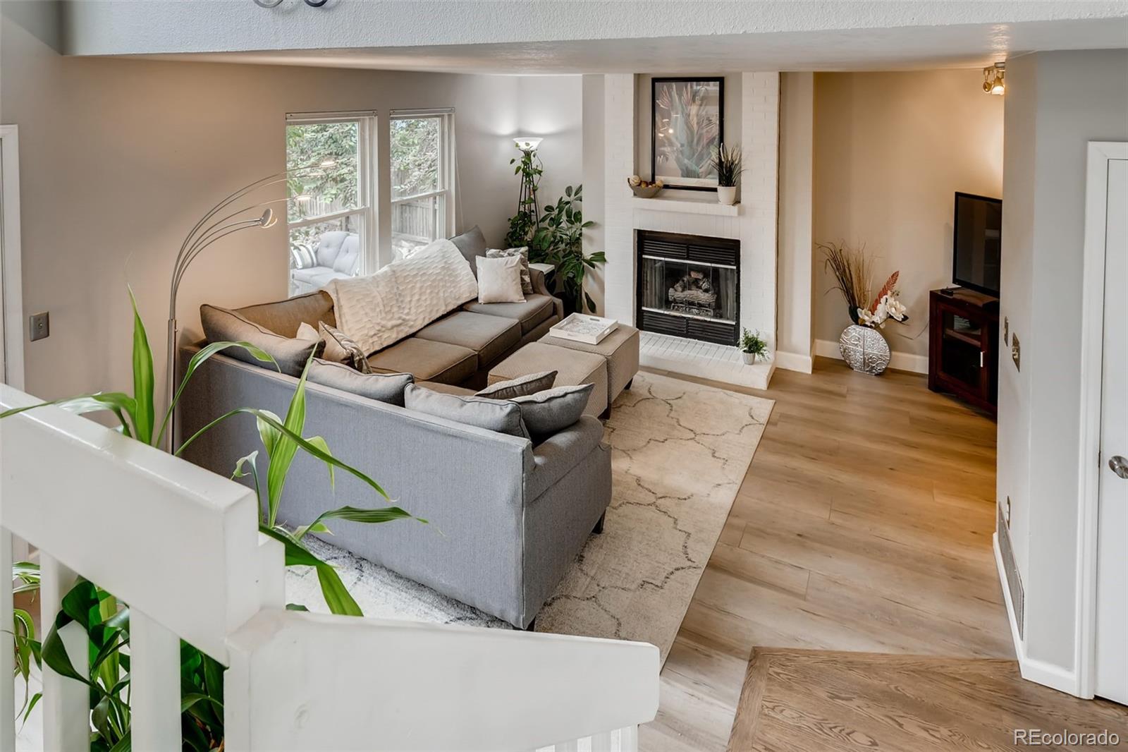8265 South Reed Street Littleton, CO 80128 - Photo 10 of 32 Gallery Image 10