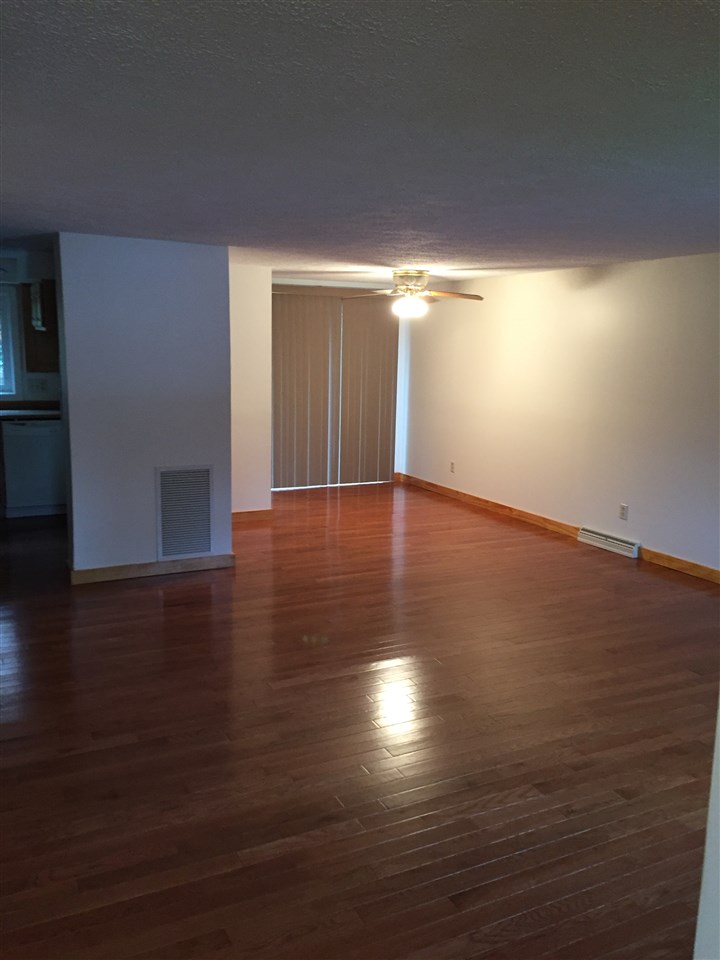 7 B Cedarbrook Avenue, Unit 7B Rochester, NH 03867 - Photo 3 of 13