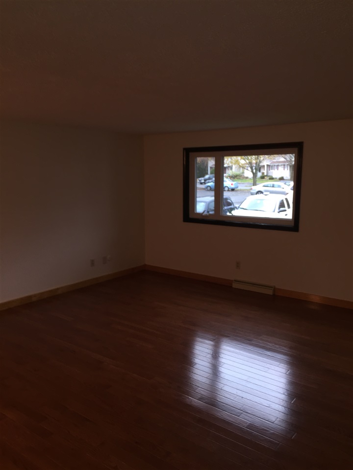 7 B Cedarbrook Avenue, Unit 7B Rochester, NH 03867 - Photo 4 of 13