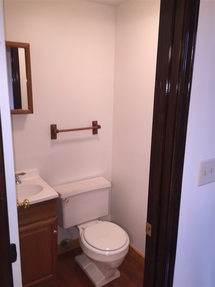 7 B Cedarbrook Avenue, Unit 7B Rochester, NH 03867 - Photo 8 of 13