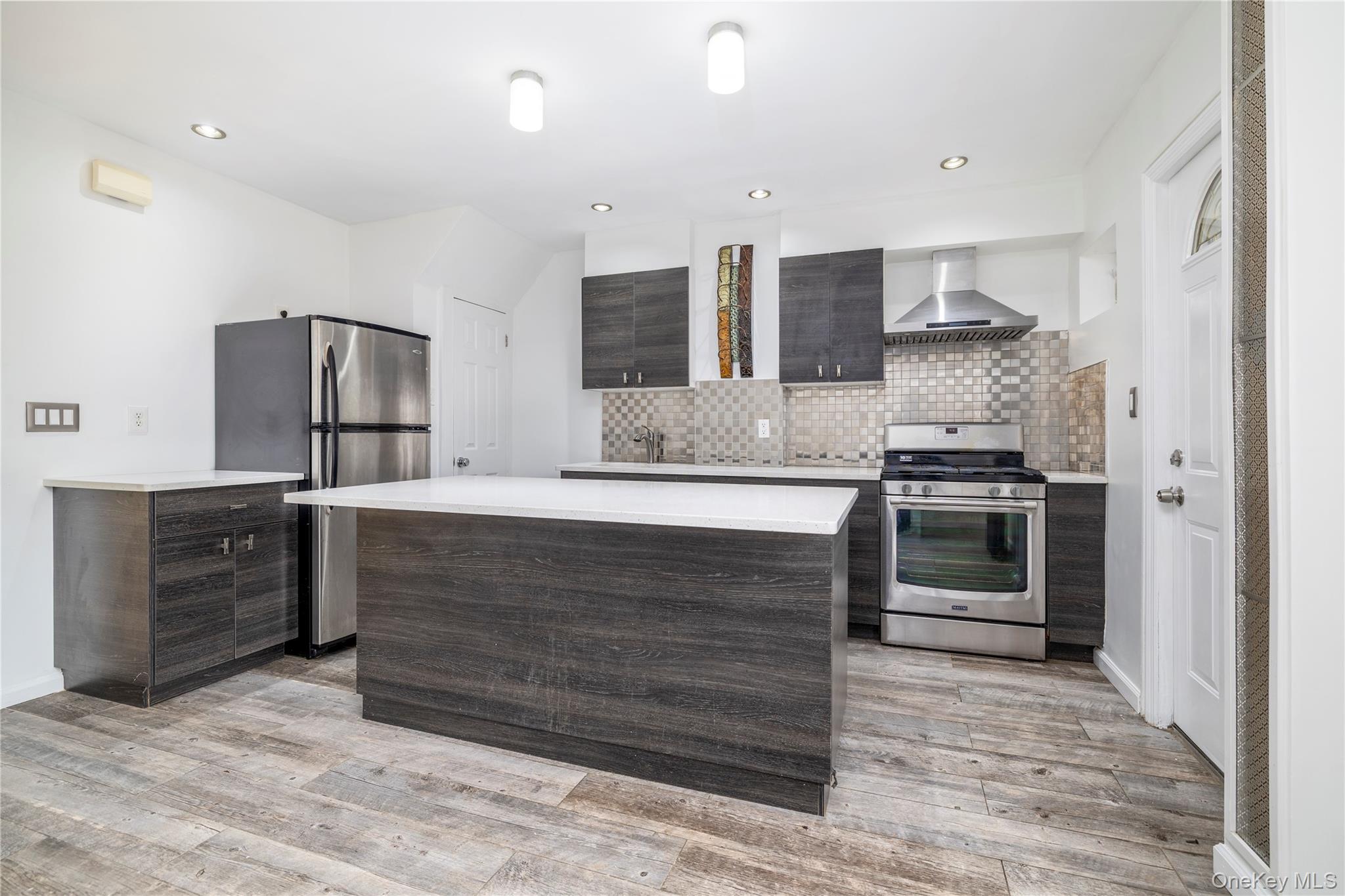 67-79 Exeter Street Queens, NY 11375 - Photo 6 of 19