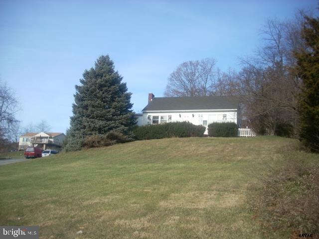 5770 Mountain Road Dover, PA 17315 - Photo 1 of 36 Gallery Image 1