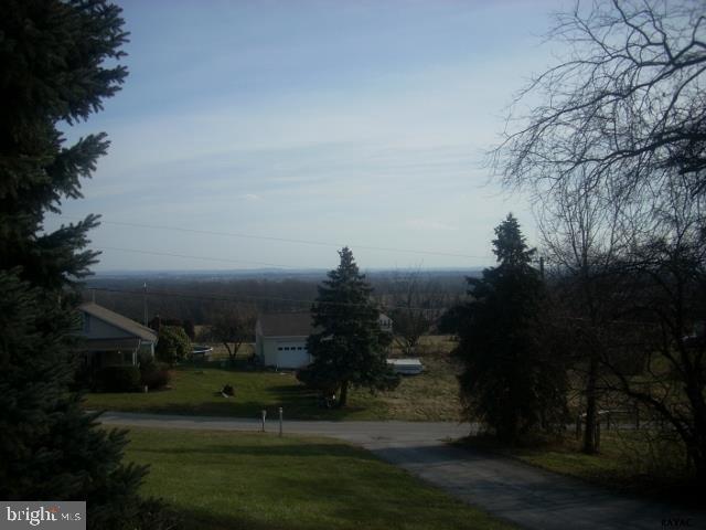 5770 Mountain Road Dover, PA 17315 - Photo 11 of 36 Gallery Image 11