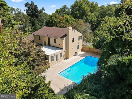 $999,999 | 903 Penn Valley Road, Media, PA 19063