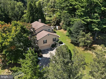 $999,999 | 903 Penn Valley Road, Media, PA 19063