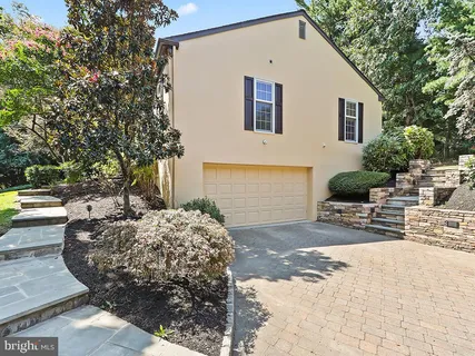 $999,999 | 903 Penn Valley Road, Media, PA 19063