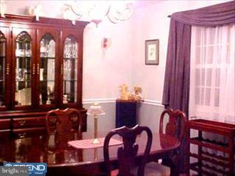 813 Cherry Tree Road Aston, PA 19014 - Photo 5 of 6 Dining Room