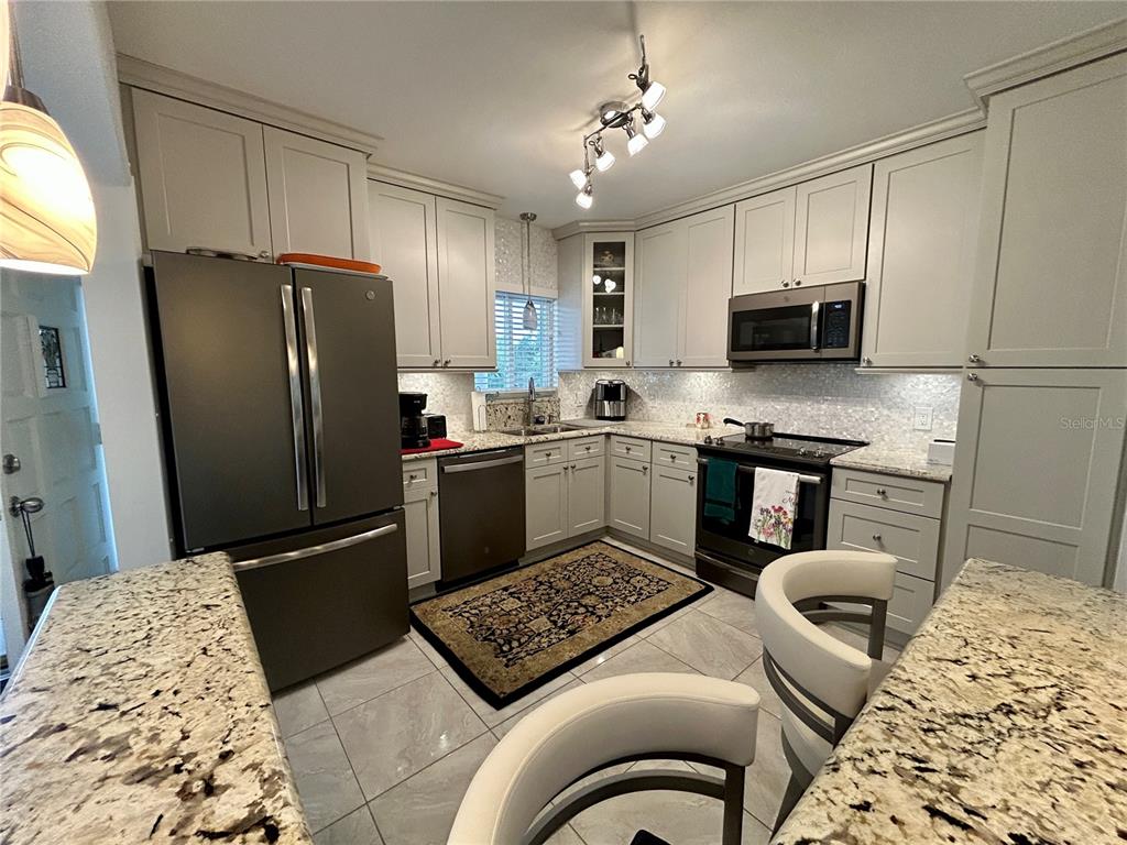 2436 Rhodesian Drive, Unit 42 Clearwater, FL 33763 - Photo 5 of 51