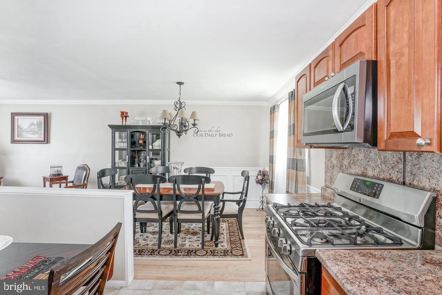4 Buttonwood Road Stratford, NJ 08084 - Photo 7 of 21
