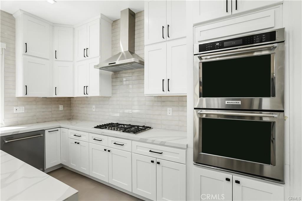 23679 Ridgeway Mission Viejo, CA 92692 - Photo 6 of 39