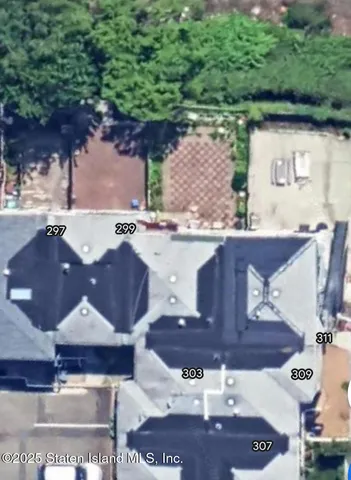 $630,000 | 301 Mosel Avenue | Concord