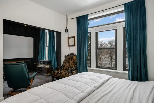 $699,000 | 2851 West Division Street, Chicago, IL 60622