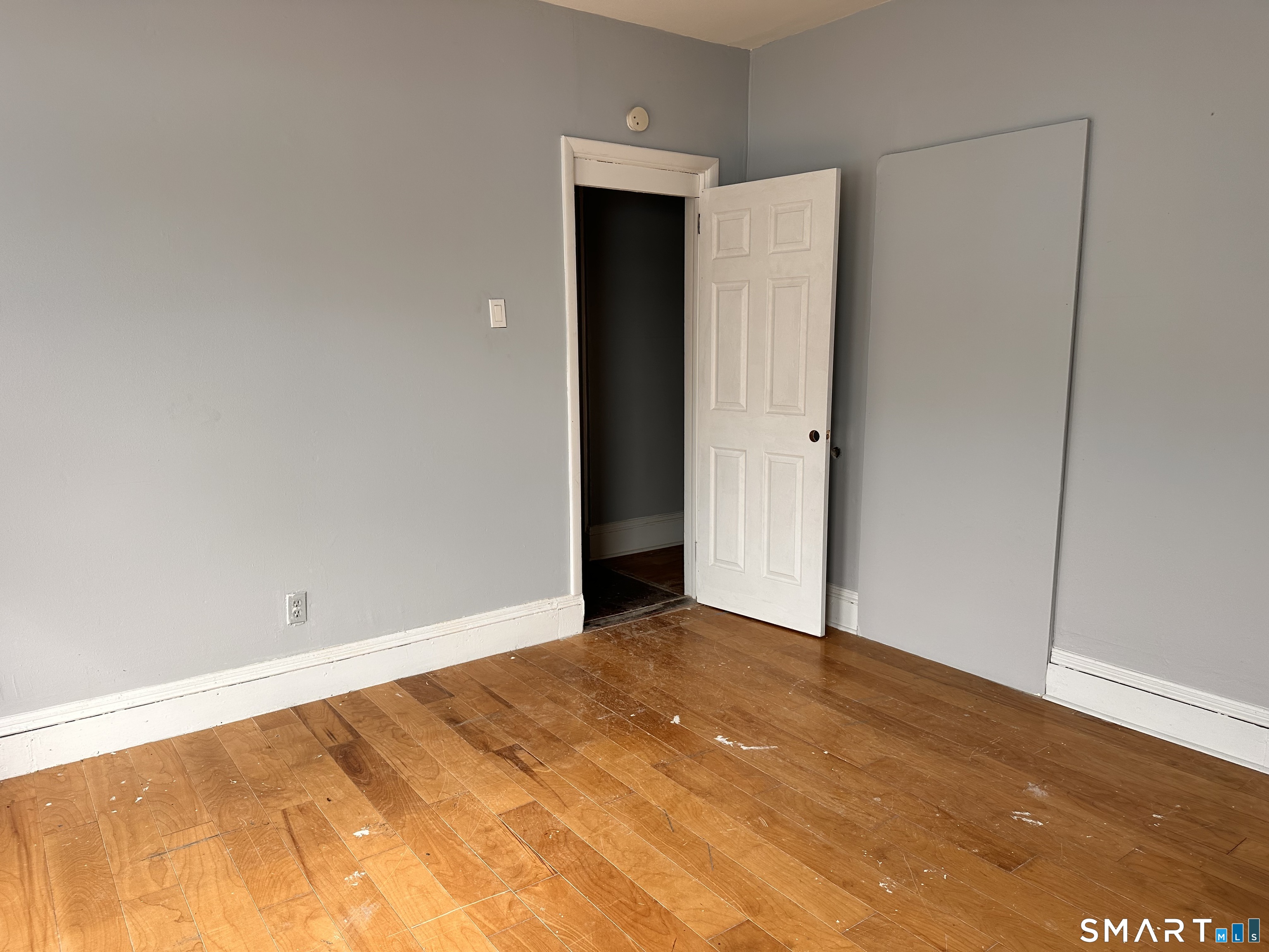 240 Madison Avenue Bridgeport, CT 06604 - Photo 5 of 21 a view of an empty room