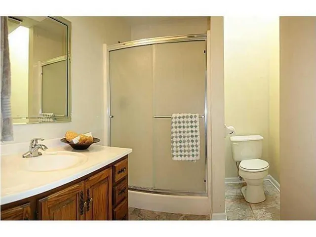 $2,300 | 3424 East 98th Street, Carmel, IN 46033