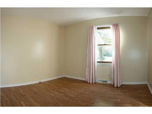 $2,300 | 3424 East 98th Street, Carmel, IN 46033