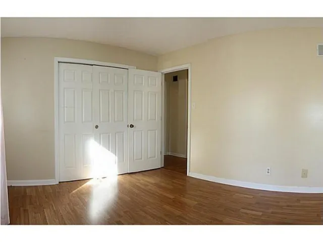 $2,300 | 3424 East 98th Street, Carmel, IN 46033